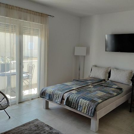Appartement Iris à Ivanica Extérieur photo