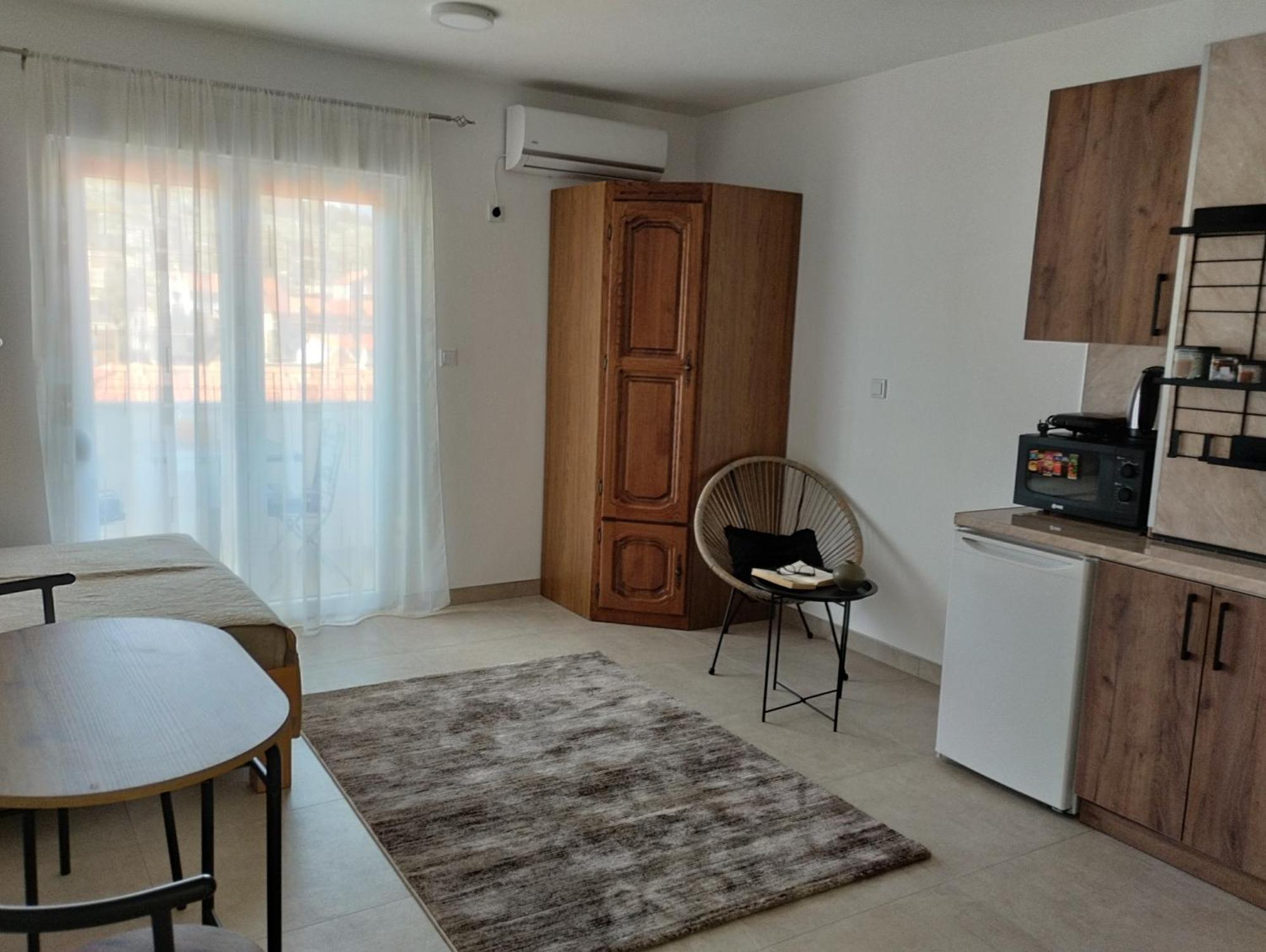 Appartement Iris à Ivanica Extérieur photo