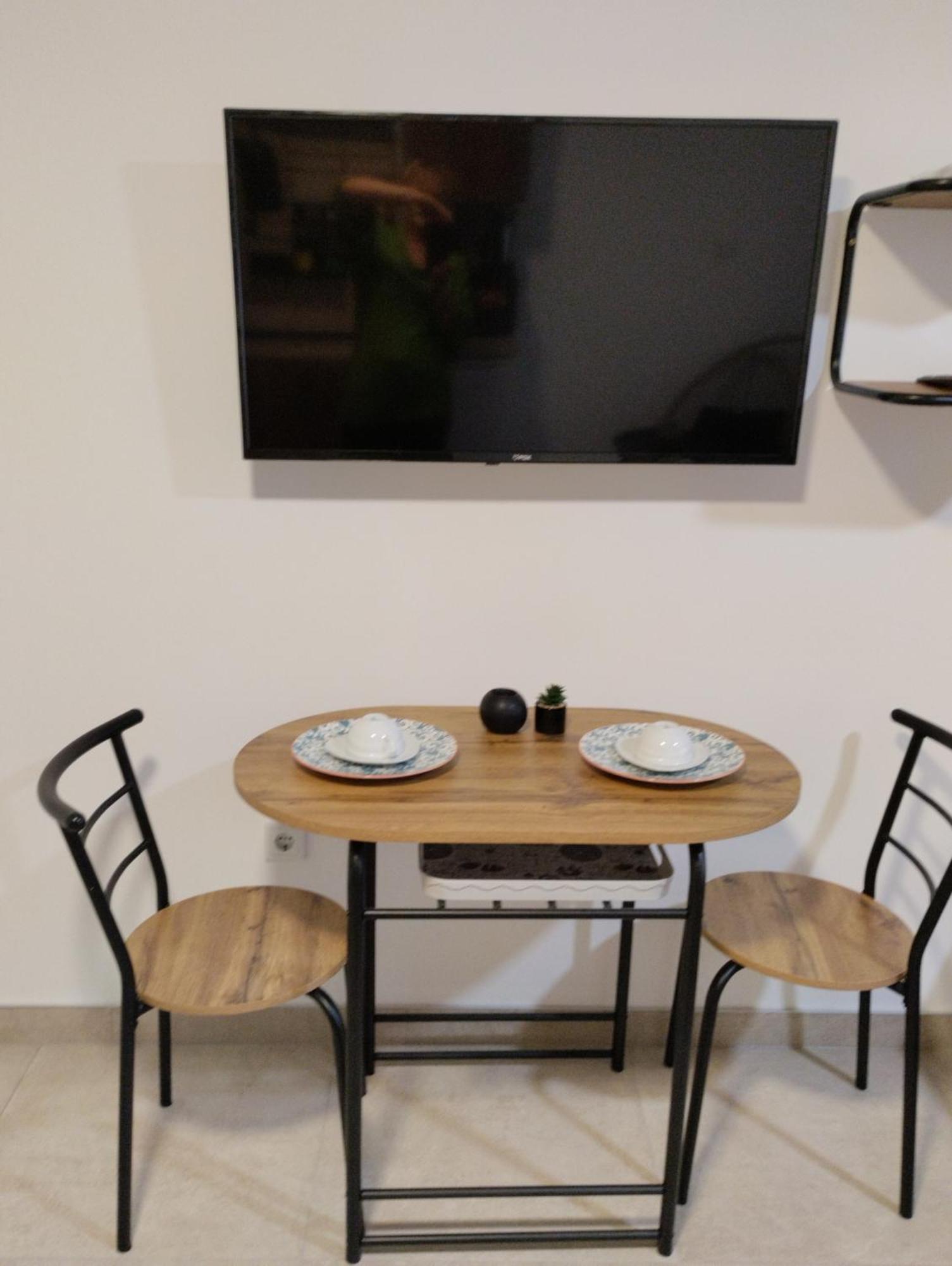 Appartement Iris à Ivanica Extérieur photo