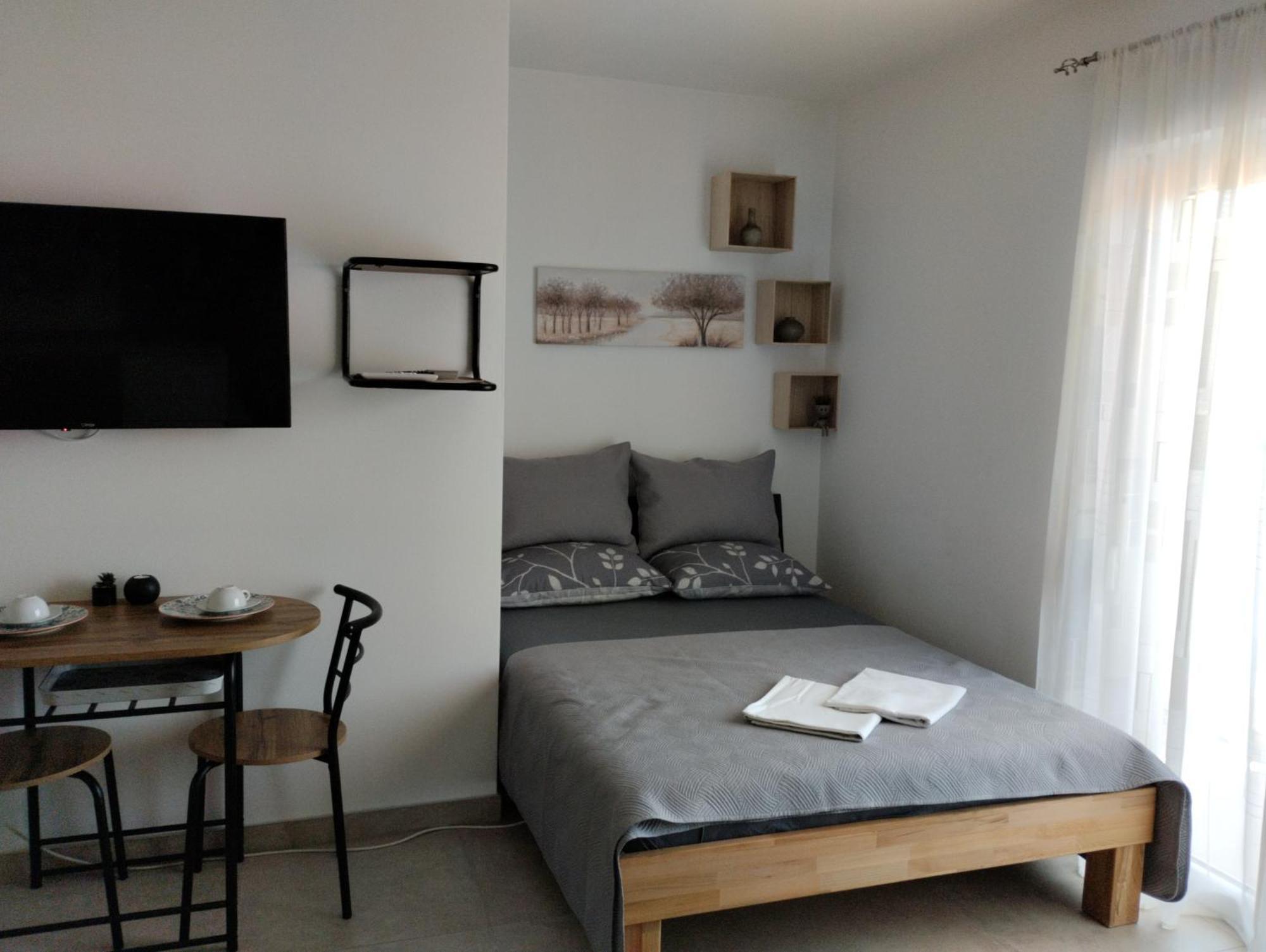 Appartement Iris à Ivanica Chambre photo
